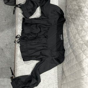 Kittenish size large crop tie top